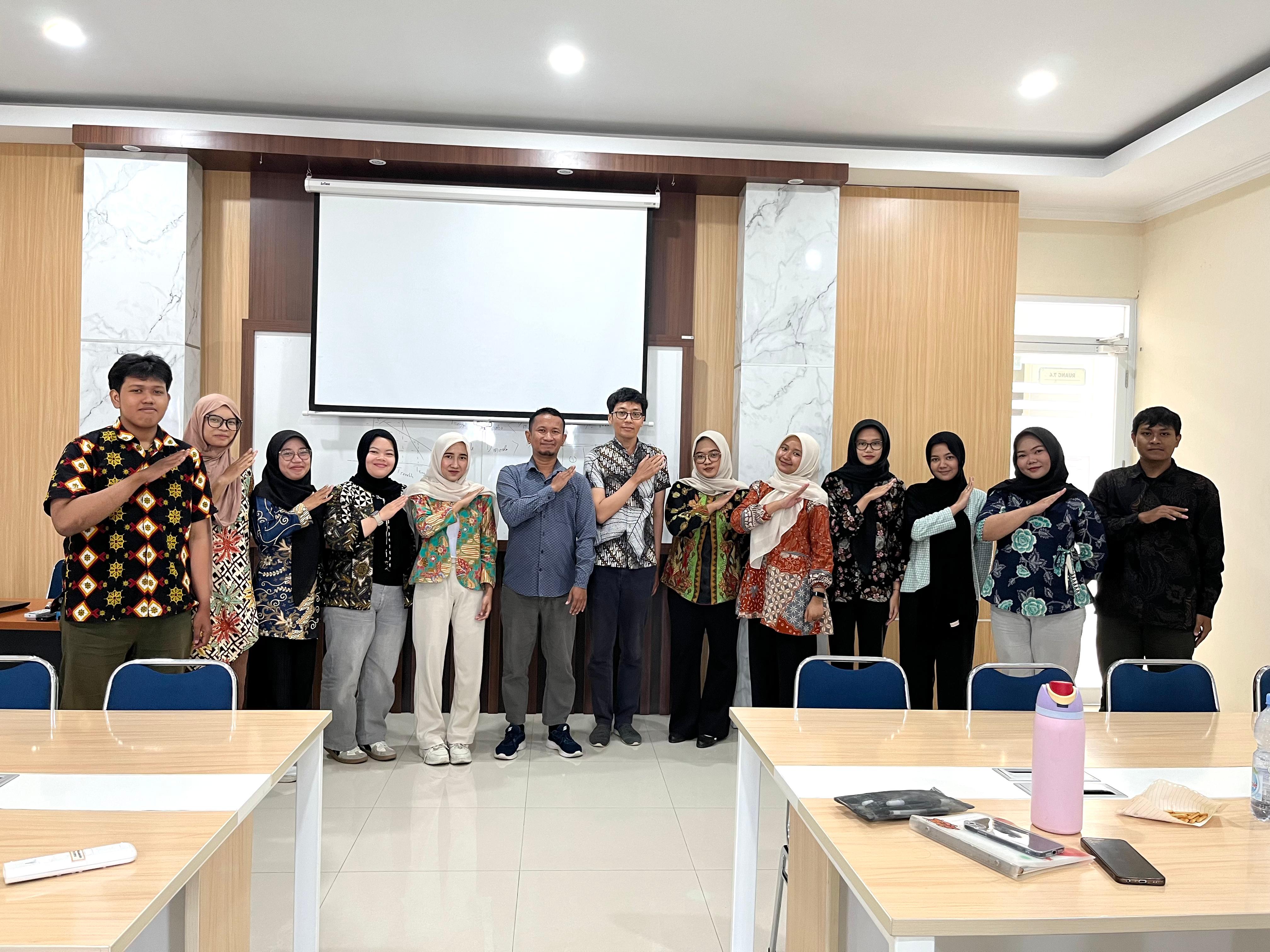 Dosen Teknologi Pangan UIN Raden Mas Said Surakarta, Jadi Pemateri Kuliah Umum di Universitas Duta Bangsa Surakarta