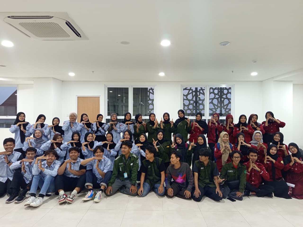 HMPS Teknologi Pangan, HMPS Ilmu Lingkungan, dan HMPS Bioteknologi Selenggarakan FGD “Di Balik Seporsi MBG”